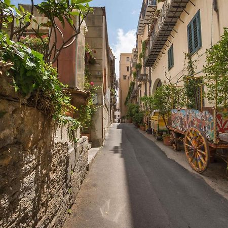 Casa Dell'Architetto Alla Cattedrale By Wonderful Italy Palermo Exterior foto